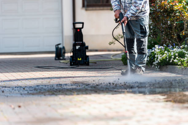 Fence Pressure Washing in Earlimart, CA